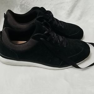 Ugg Victoria Black Sneakers size 12